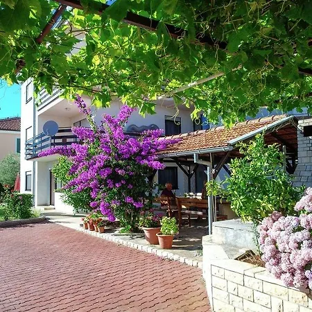 Διαμέρισμα One-bedroom In Zadar Ii *